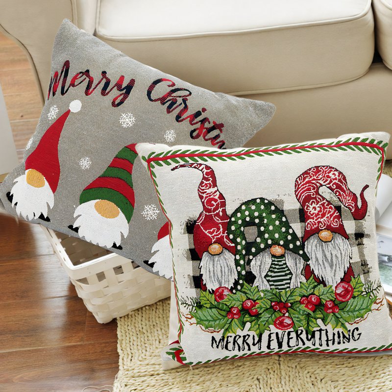 Coussin noël avec le message merry christmas et merry everything