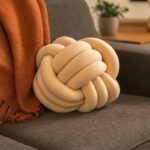 coussin boule de noeud