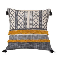 Coussin style bohème design géométrique